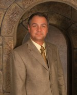 Carl J Pinckney