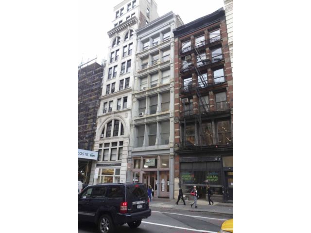 [New York Real Estate, listing number 6863974]