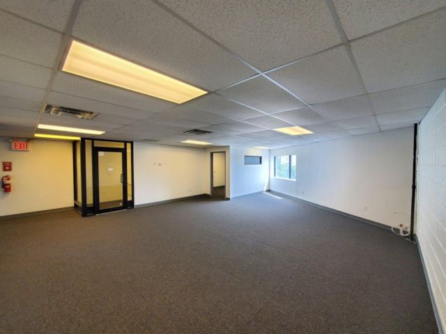 Studio, 0.00 BTH Office space style home in Arverne