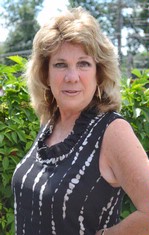 White Plains real estate agent