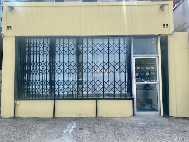 [PHOTO]