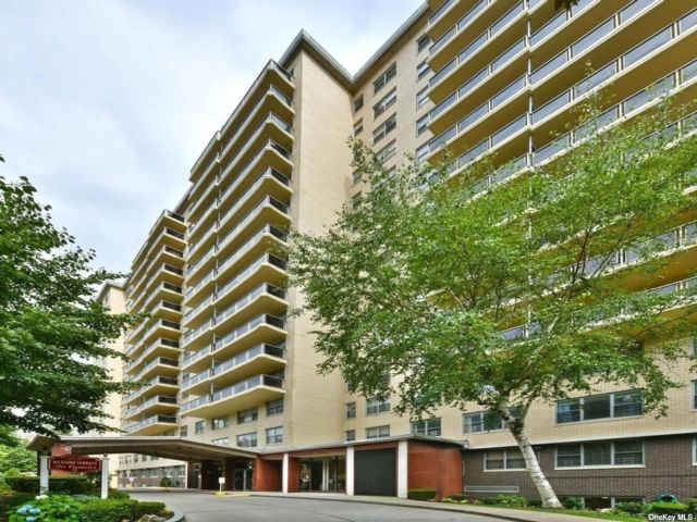  1 BR,  1.00 BTH &nbsp;Other style home in 