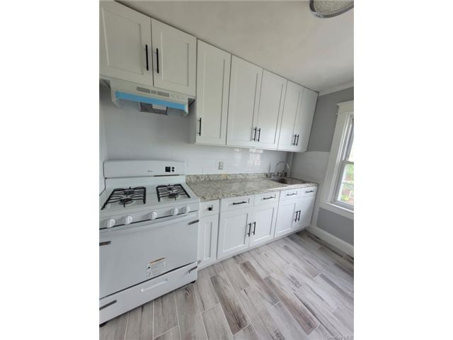 [Wakefield Real Estate, listing number 2112585]