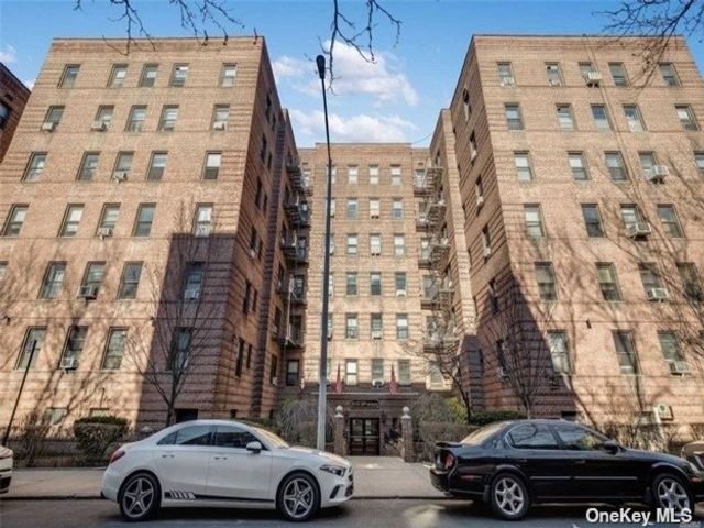  2 BR,  1.00 BTH &nbsp;Other style home in 