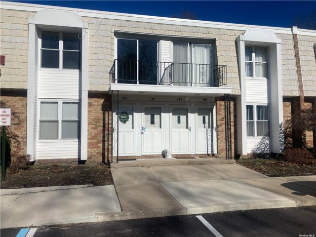  1 BR,  1.00 BTH &nbsp;Garden apartmen style home in Rocky Point