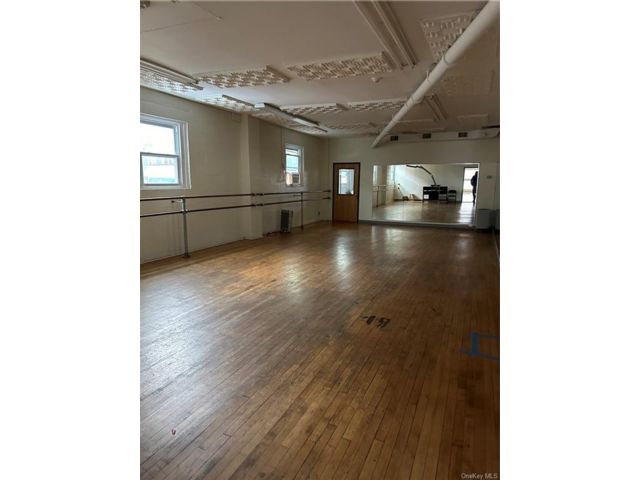 [Nyack Real Estate, listing number 2301554]