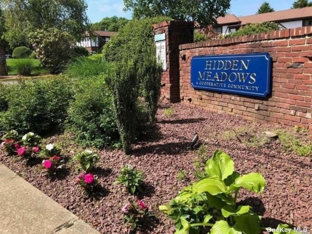  1 BR,  1.00 BTH &nbsp;Other style home in Middle Island