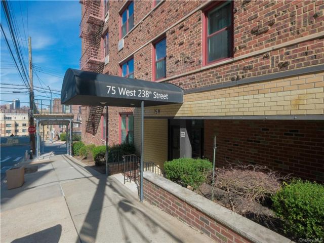  2 BR,  1.00 BTH &nbsp;Other style home in New York