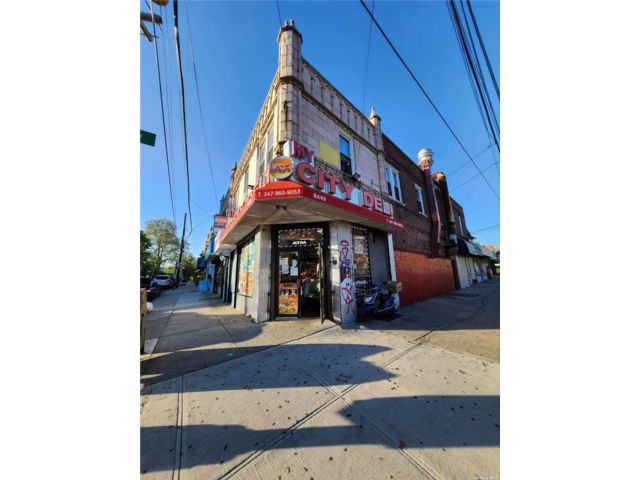 Studio,  0.00 BTH &nbsp;Commercial style home in Jamaica