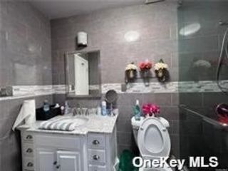[PHOTO]