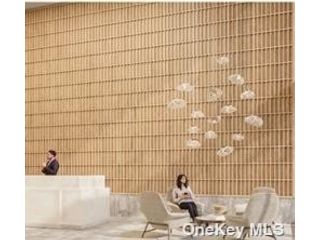 [PHOTO]