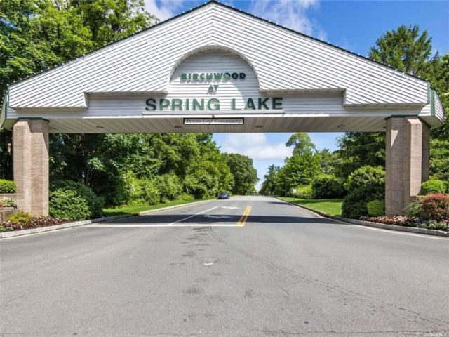  2 BR,  1.00 BTH &nbsp;Other style home in Middle Island