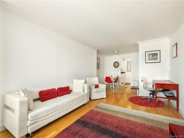  1 BR,  1.00 BTH &nbsp;House style home in New York (manhattan)