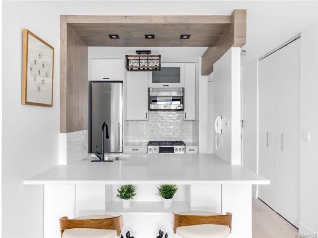  1 BR,  1.00 BTH &nbsp;House style home in New York (manhattan)