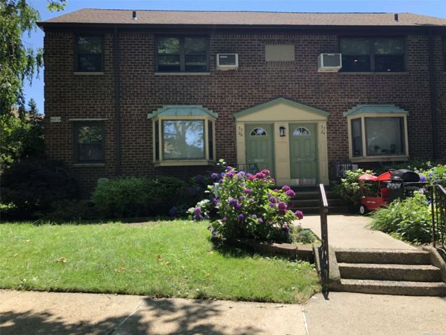  1 BR,  1.00 BTH &nbsp;Garden style home in New York