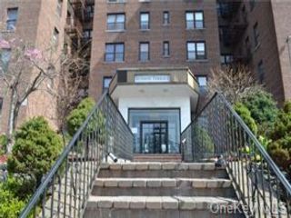  1 BR,  1.00 BTH &nbsp;Other style home in Yonkers
