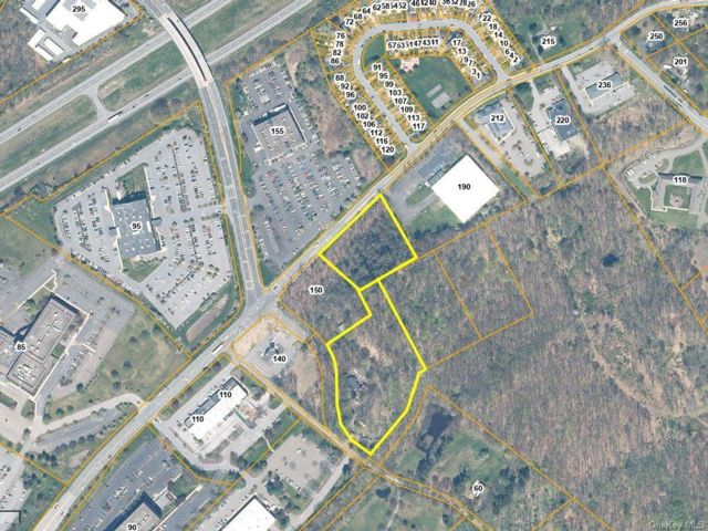 Studio,  0.00 BTH &nbsp;Land style home in Middletown