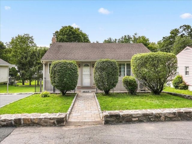  1 BR,  2.00 BTH &nbsp;Ranch style home in Cortlandt Manor