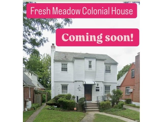  3 BR,  4.00 BTH &nbsp;Colonial style home in New York