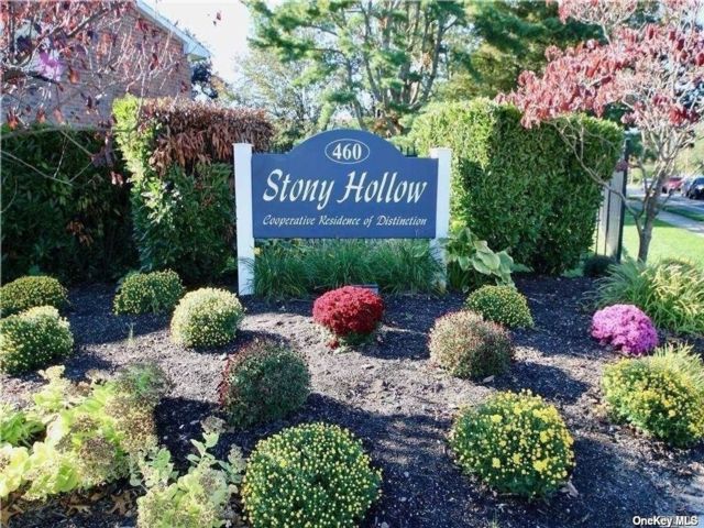 Studio,  1.00 BTH &nbsp;Garden style home in Port Jefferson Station