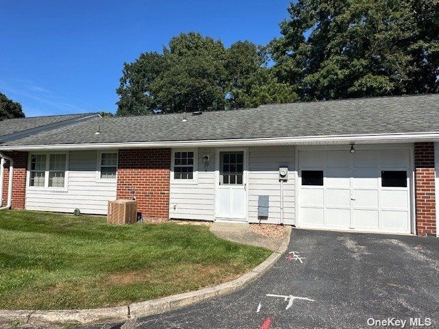 [Ridge Real Estate, listing number 2487069]