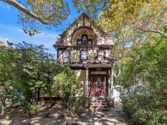 Studio,  0.00 BTH &nbsp;House style home in Briarwood