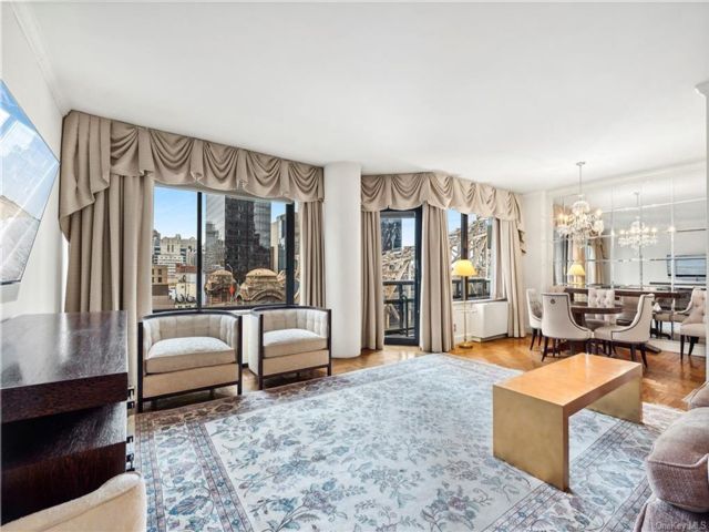  2 BR,  3.00 BTH &nbsp;Other style home in New York (manhattan)