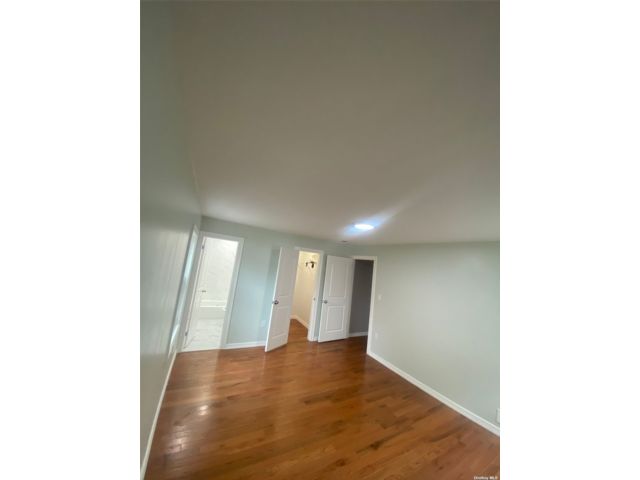 [PHOTO]