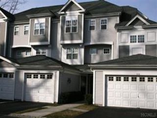  1 BR,  2.00 BTH &nbsp;Garden style home in Peekskill