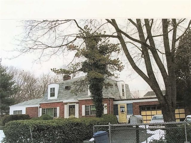 [North Bellmore Real Estate, listing number 3139183]