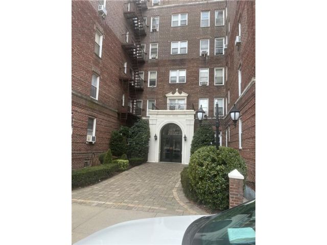 Studio,  1.00 BTH &nbsp;Co-op style home in Kensington