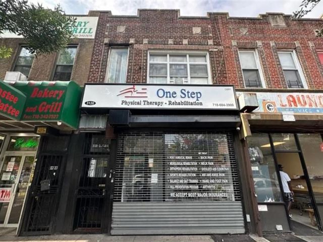 Studio,  0.00 BTH &nbsp;Mixed use style home in East Flatbush