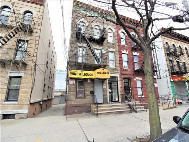 Studio,  0.00 BTH &nbsp;Mixed use style home in Sunset Park