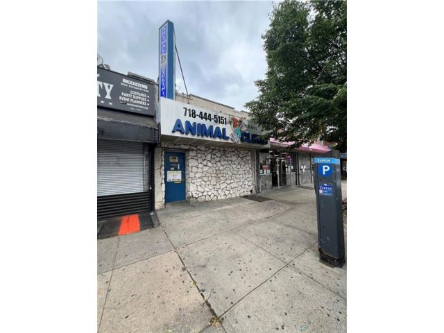 Studio,  0.00 BTH &nbsp;Office style home in Canarsie