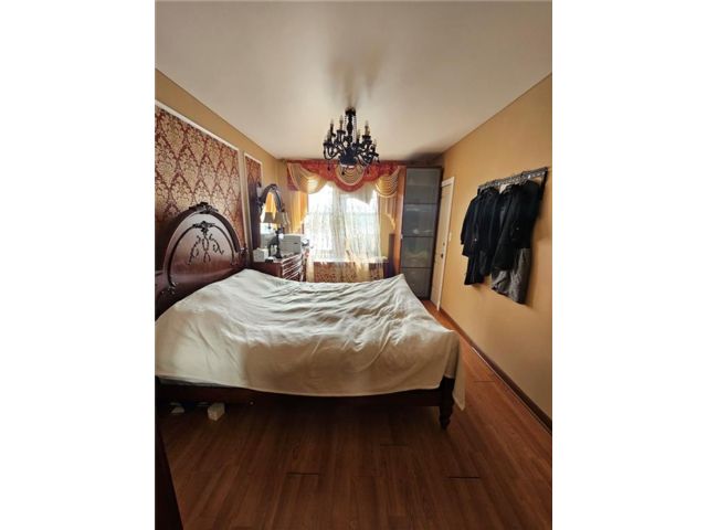  2 BR,  1.00 BTH &nbsp;Co-op style home in Brighton Beach
