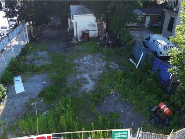 Studio,  0.00 BTH &nbsp;Commercial style home in East Flatbush