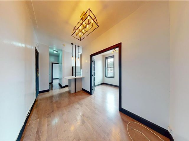  1 BR,  1.00 BTH &nbsp;Co-op style home in Flatbush