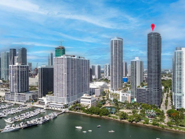  2 BR,  3.00 BTH &nbsp; style home in Miami