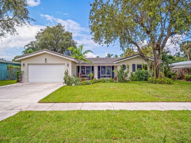  2 BR,  2.00 BTH &nbsp; style home in Boca Raton