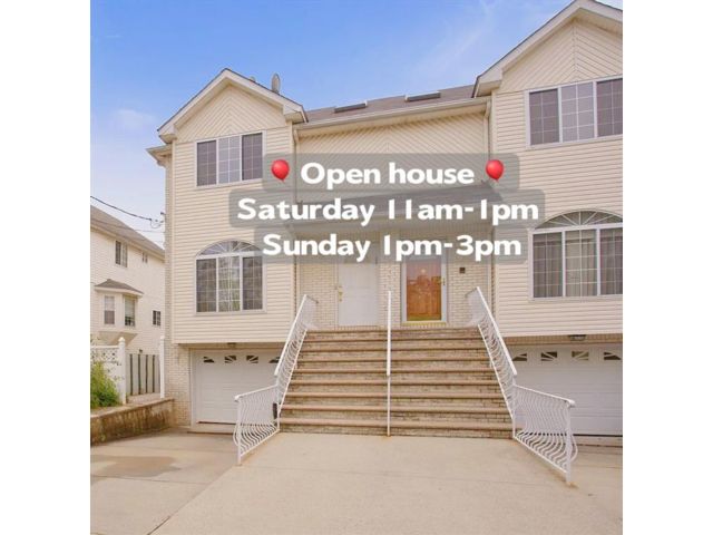  4 BR,  3.00 BTH &nbsp;Single family style home in Dongan Hills-below Hylan