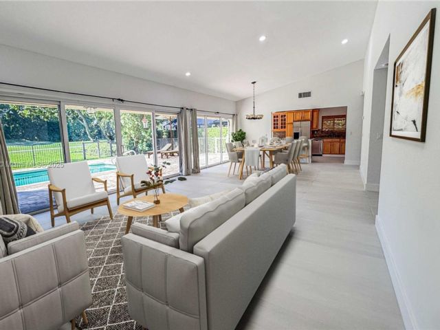  3 BR,  3.00 BTH &nbsp; style home in Boca Raton