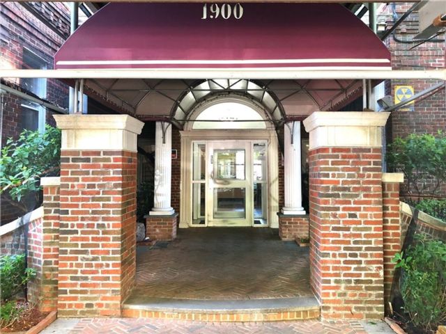 Studio,  1.00 BTH &nbsp;Co-op style home in Homecrest