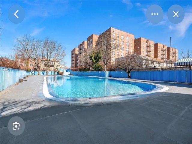  1 BR,  1.00 BTH &nbsp;Co-op style home in Sheepshead Bay