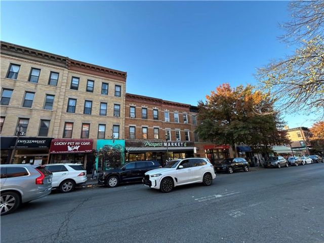 Studio,  0.00 BTH &nbsp;Mixed use style home in Windsor Terrace