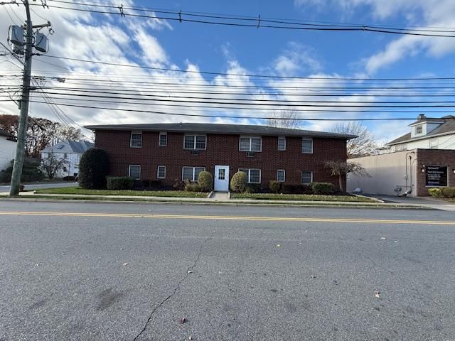  1 BR,  1.00 BTH &nbsp;Apartment style home in Nutley