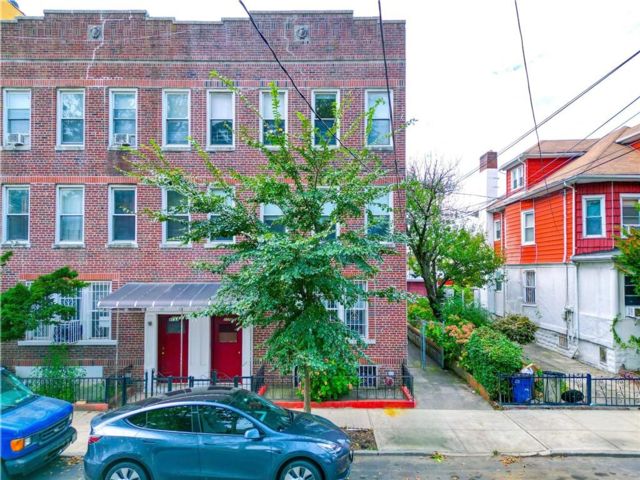 Studio,  0.00 BTH &nbsp;Multi-family style home in Sheepshead Bay