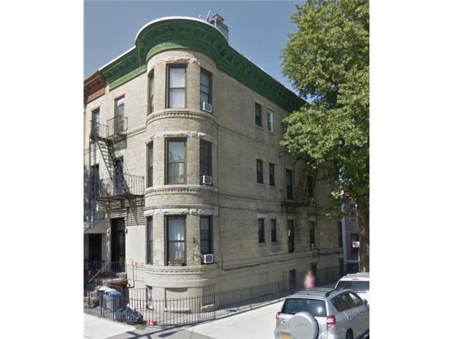 Studio, 10.00 BTH &nbsp;Multi-family style home in Sunset Park