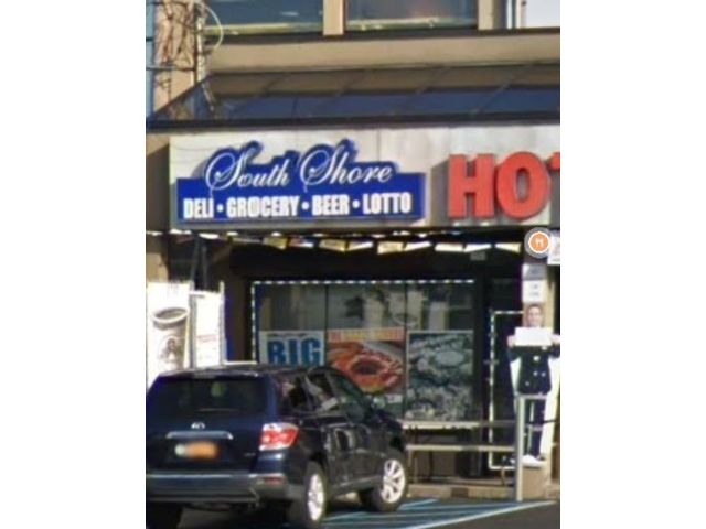 Studio,  0.00 BTH &nbsp;Commercial style home in Charleston