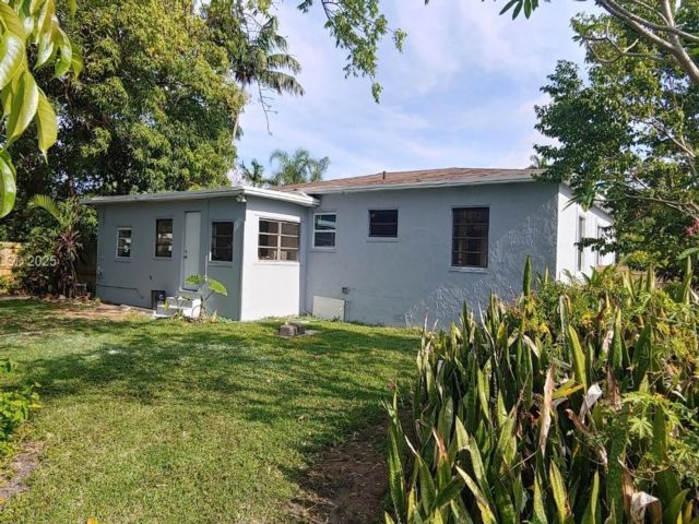  3 BR,  1.00 BTH &nbsp; style home in Miami
