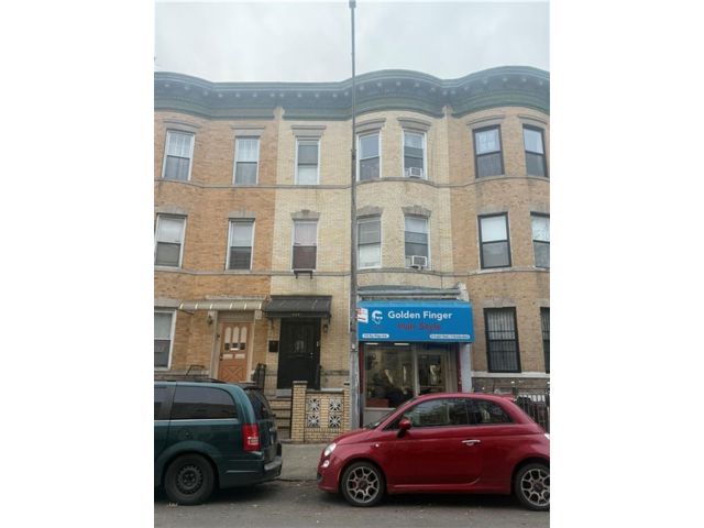 Studio,  0.00 BTH &nbsp;Mixed use style home in Bay Ridge
